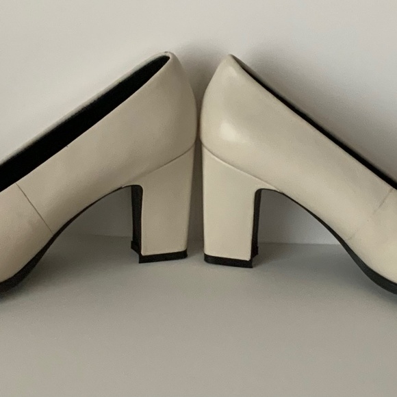 Aerosole Pump Shoes Size 7B - Picture 4 of 8